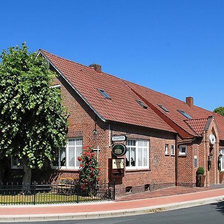 Hotel Pension Burggaststaette Heyken Neuharlingersiel Exterior foto